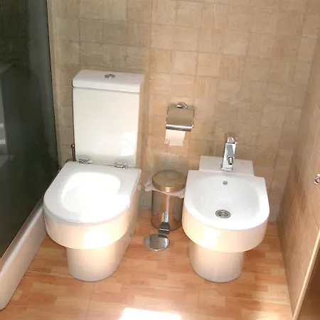 Apartment One Bedroom With Wifi At 6 Km Away From The